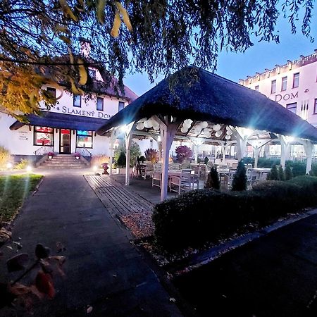 Hotel Slameny Dom & Spa Malá Ida Exteriör bild