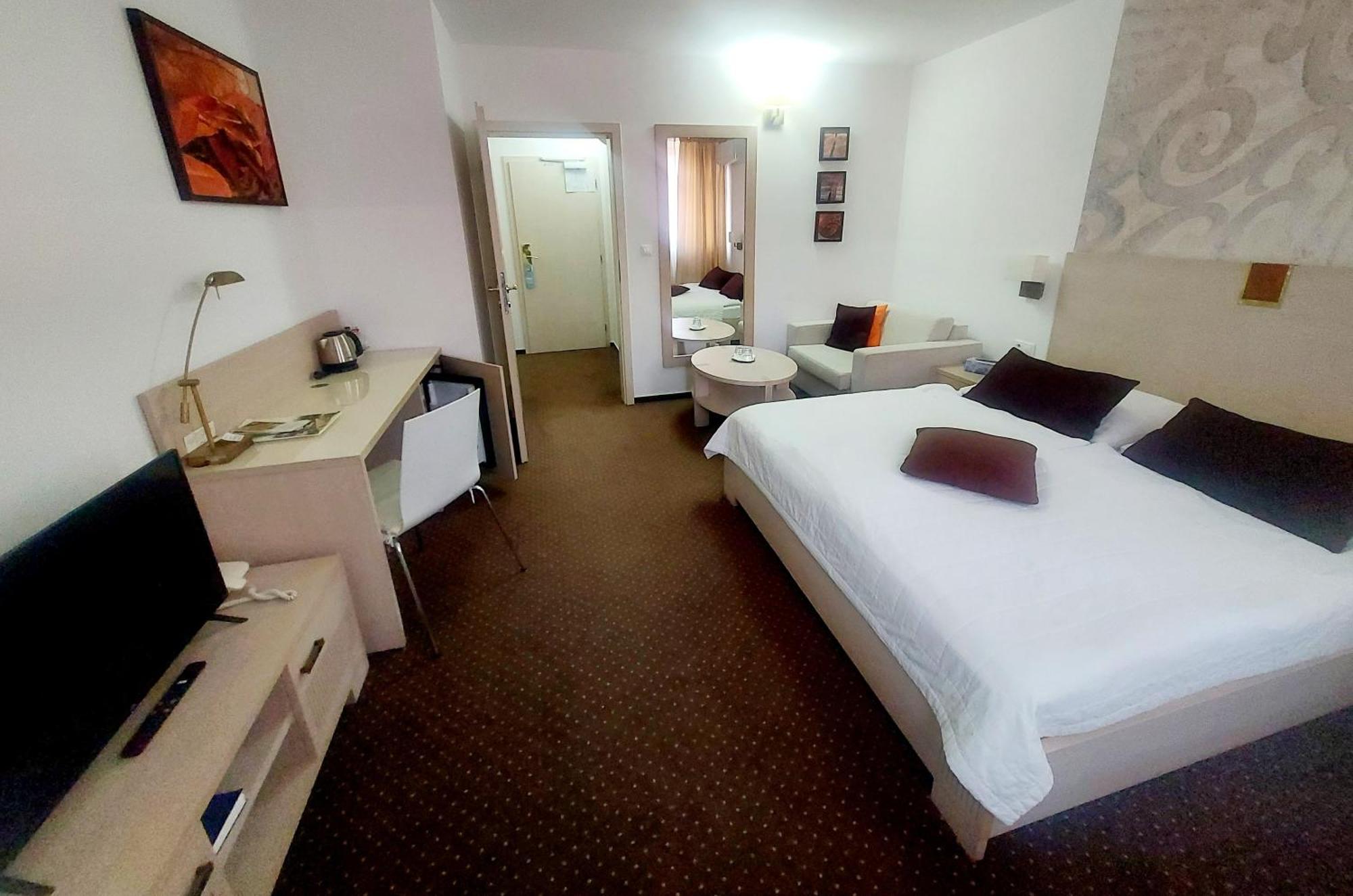 Hotel Slameny Dom & Spa Malá Ida Rum bild